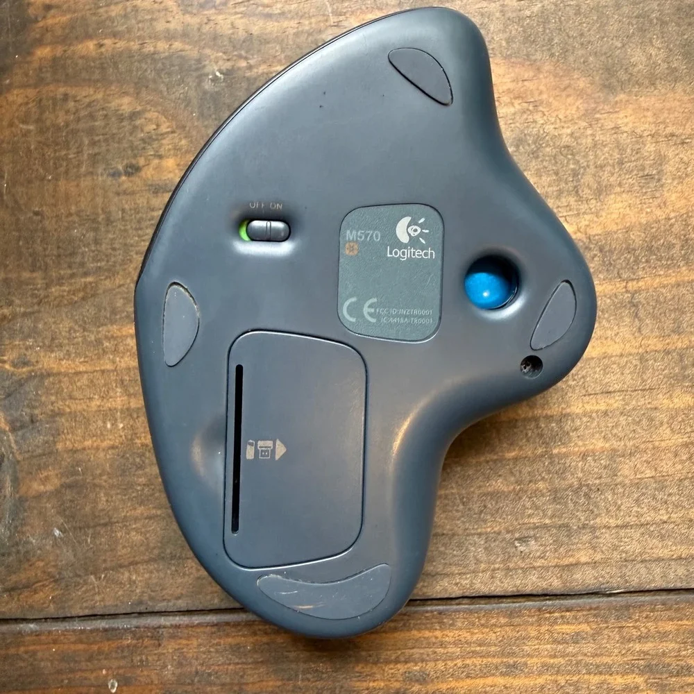 Logitech M570 Wireless Trackball Mouse Gray Blue Ergonomic No Dongle UNTESTED